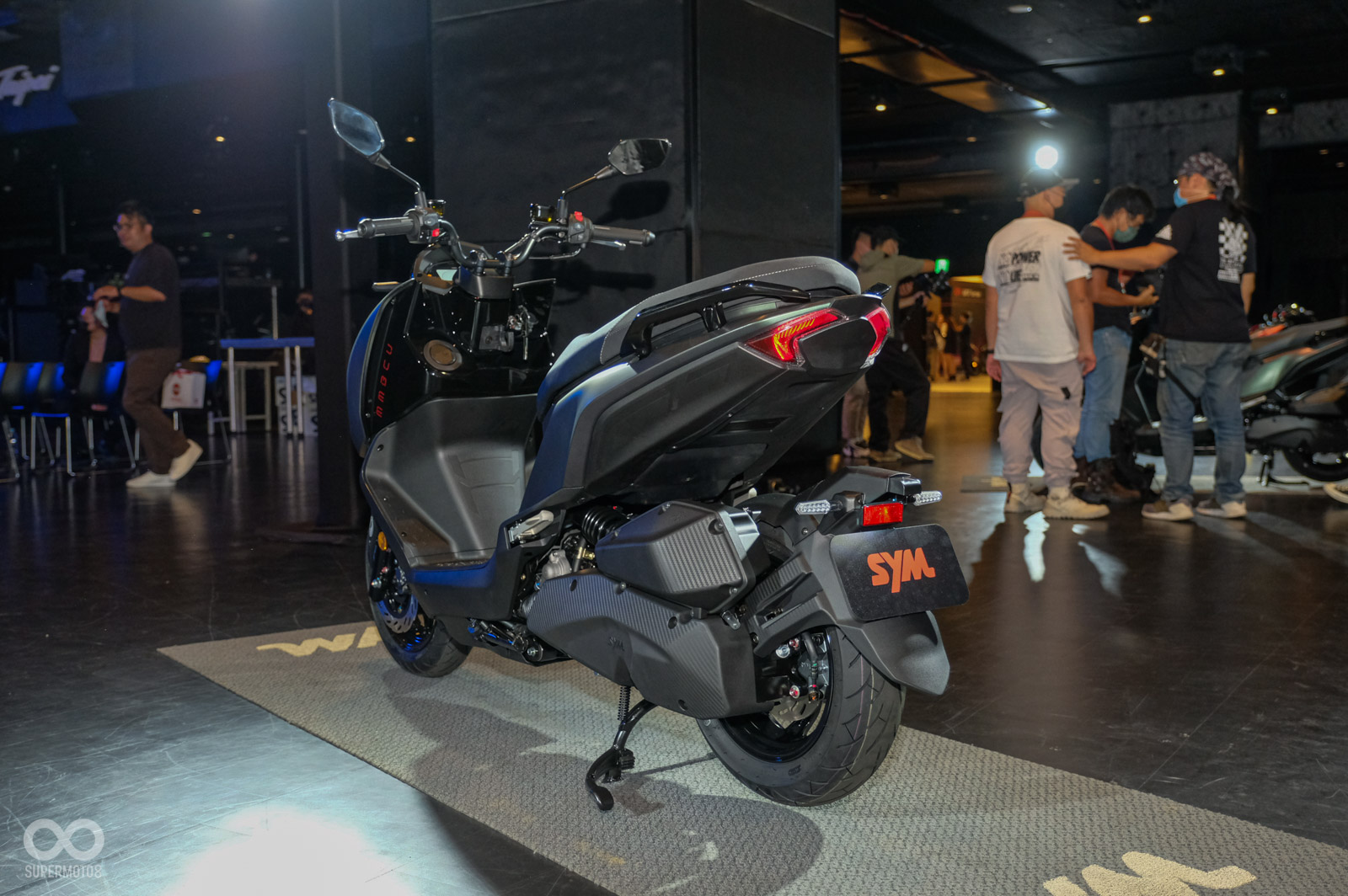 SYM表示尾燈設計發想自蛇的獠牙