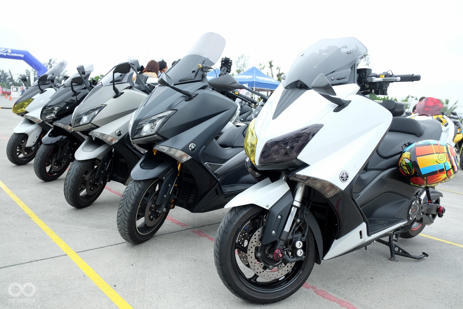 YAMAHA的速克達之王,TMAX的當然也不會缺席,但與前幾年相比數量有稍微減少