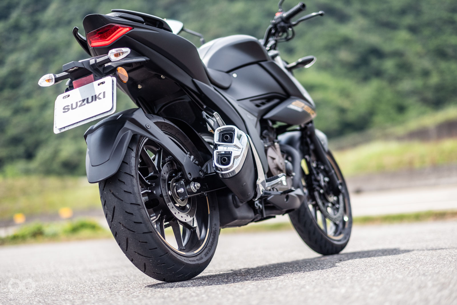 後150寬的後輪,為顏值大幅加分