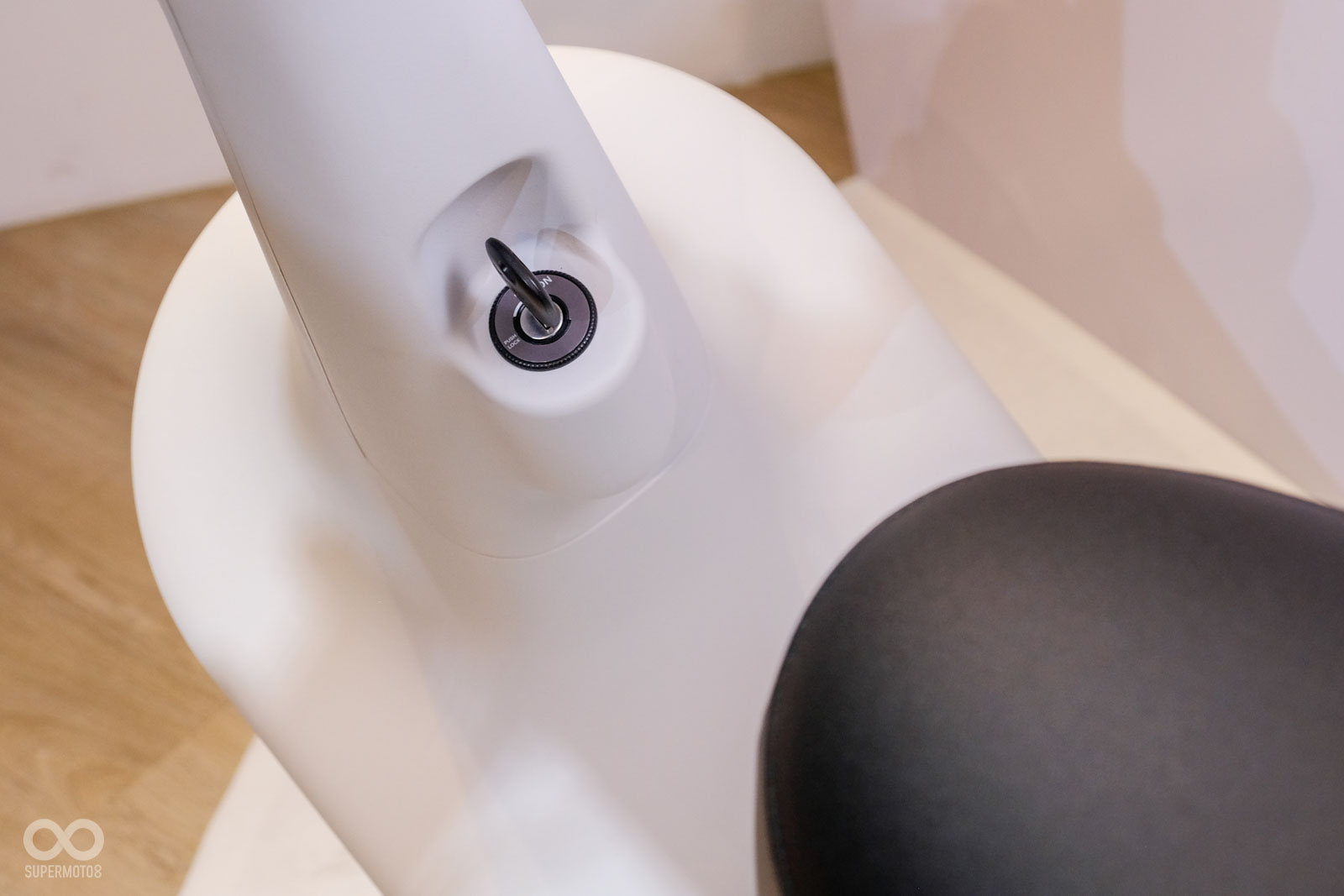 VIVA Lite捨棄NFC鑰匙，改以傳統鑰匙開鎖