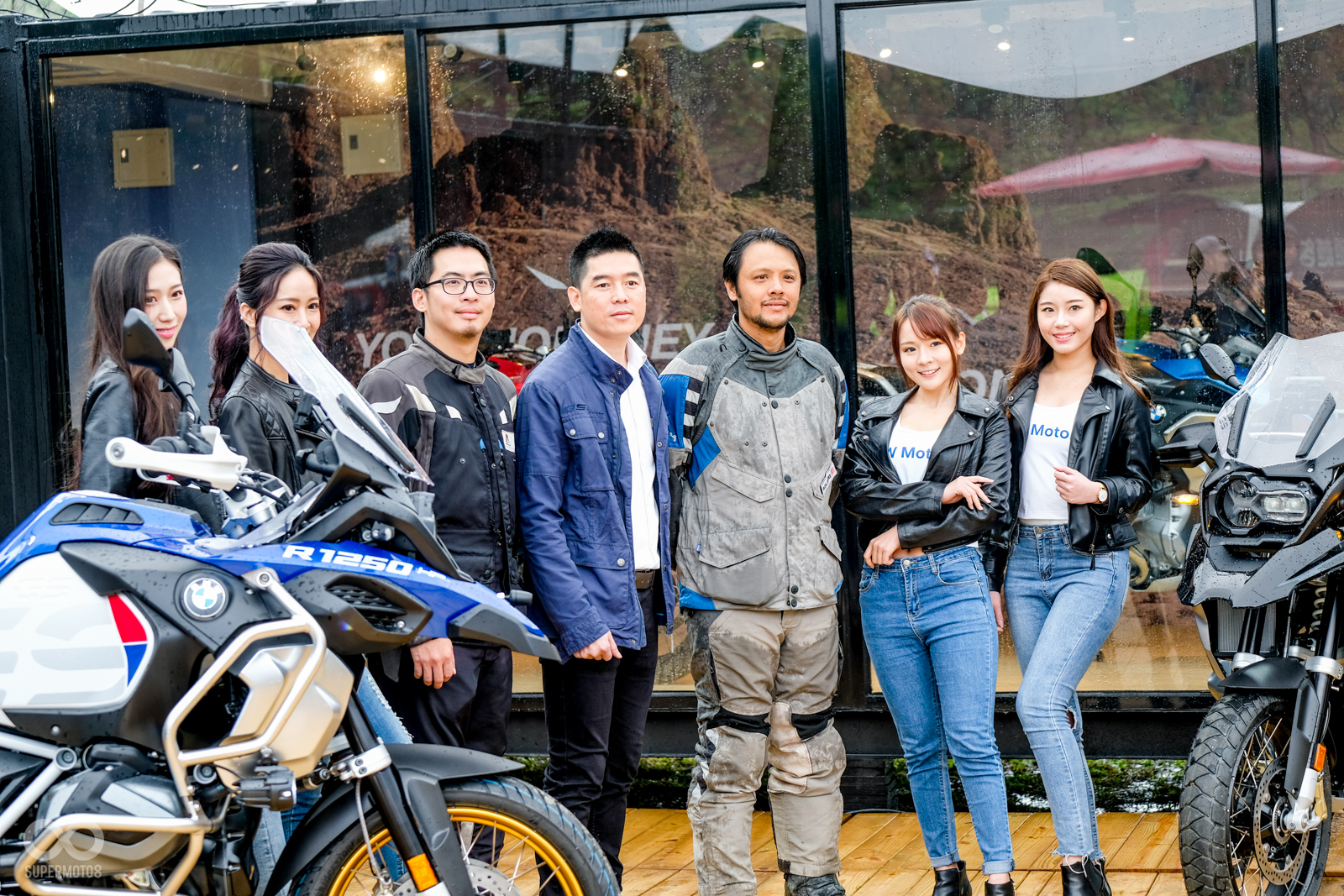 汎德長官、國際教練一同到林口水牛坑越野場迎接1250車系發表會