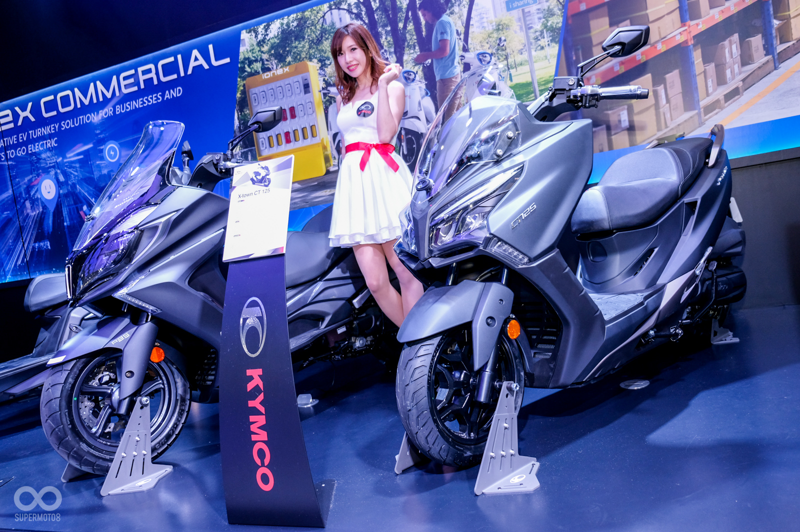 X-Town CT125（右），看起來相當適合台灣使用環境