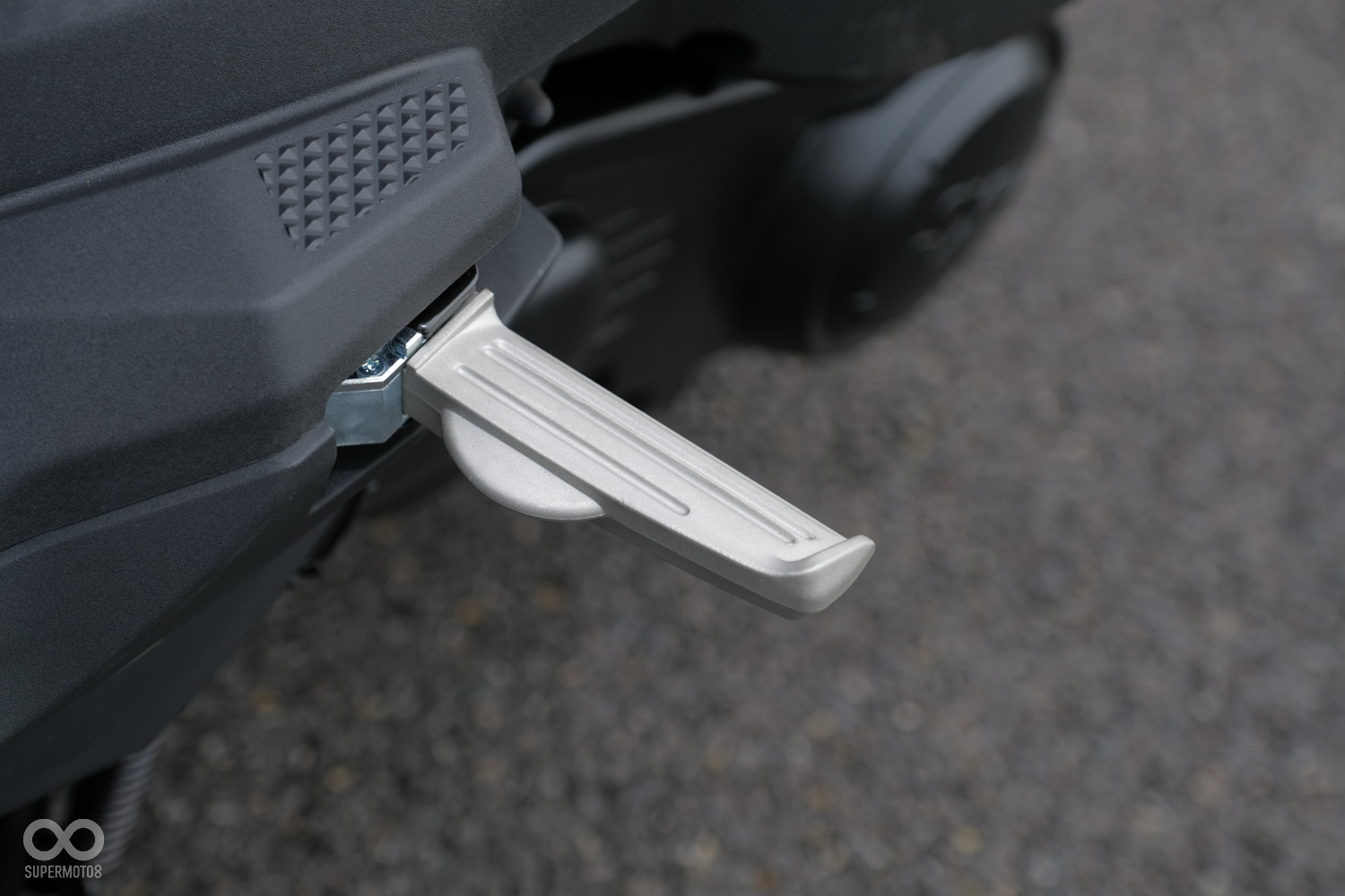 簡便好用的one touch飛旋踏板