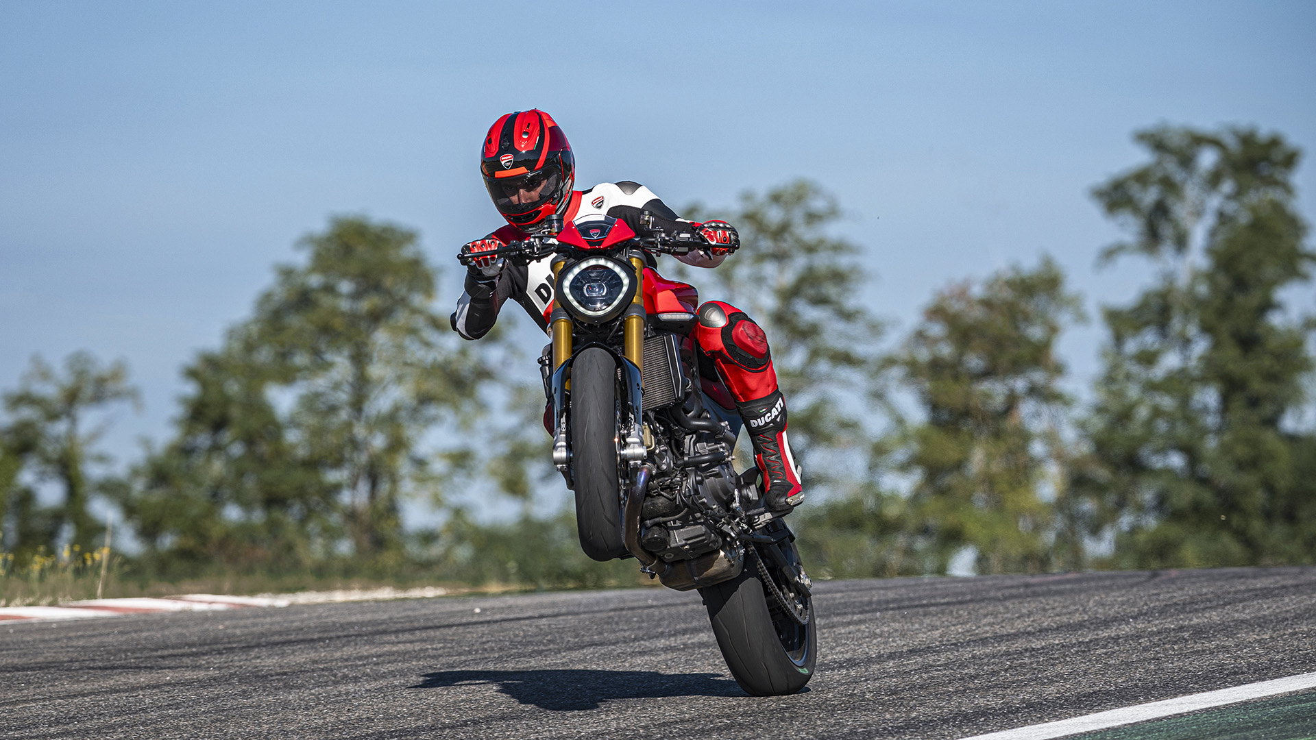 DUCATI特別強調,更新的Launch Control彈射起步系統擁有更迅速、精準的表現