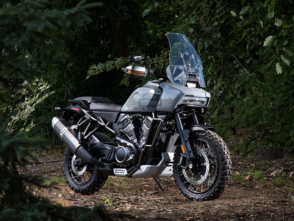 去年Harley-Davidson發表的未來藍圖中,包含了首次登場的多功能車型Pan America和運動街車的StreetFighter