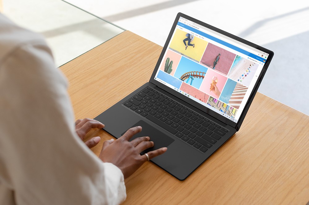 Surface Laptop 3配有快充的技術,能夠在一小時內充到80%的電力