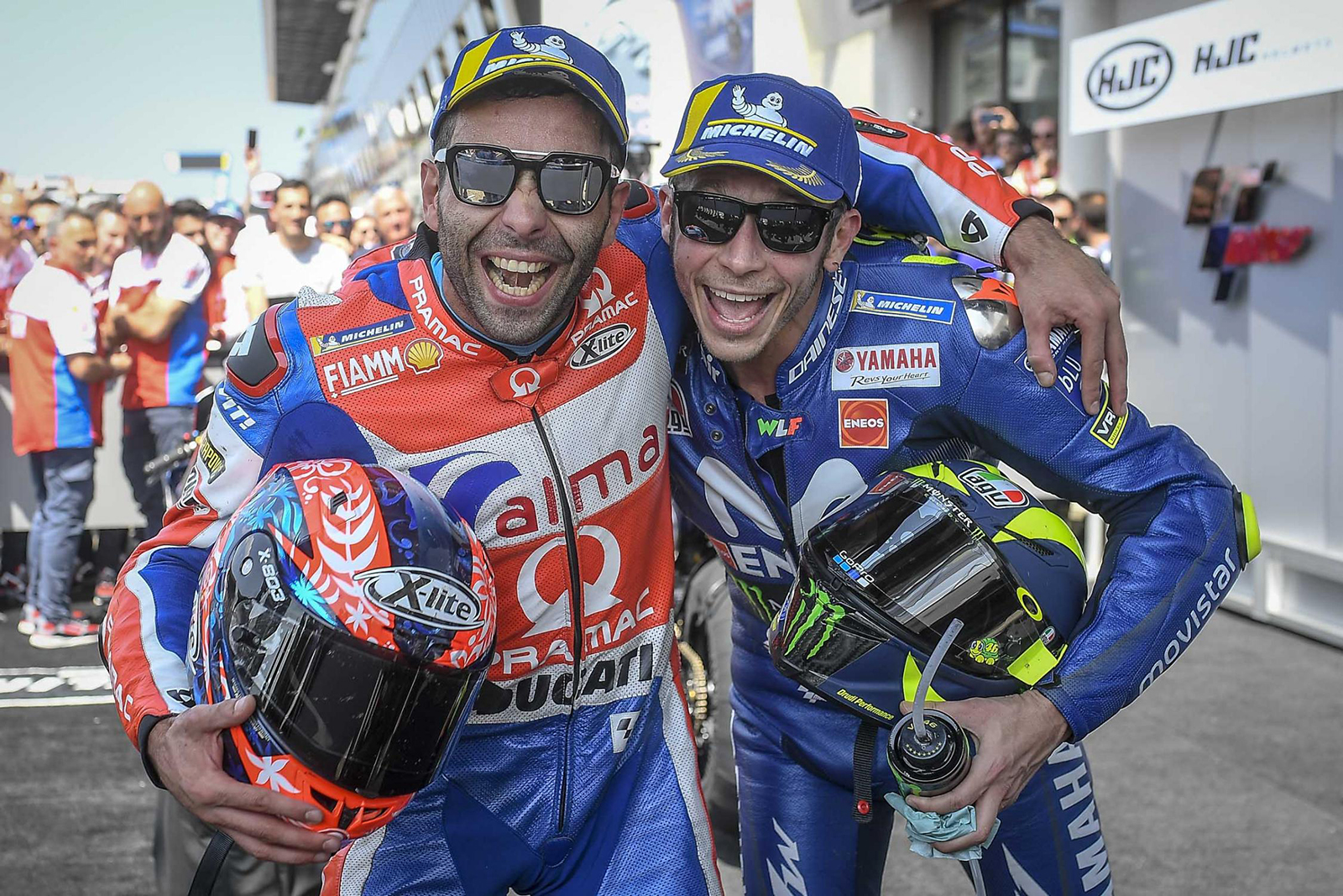 Petrucci從去年開始的表現非常亮眼,上一場的法國站也穩穩地奪下頒獎台第二的位置,讓他成為了Ducati廠隊的口袋人選之一。