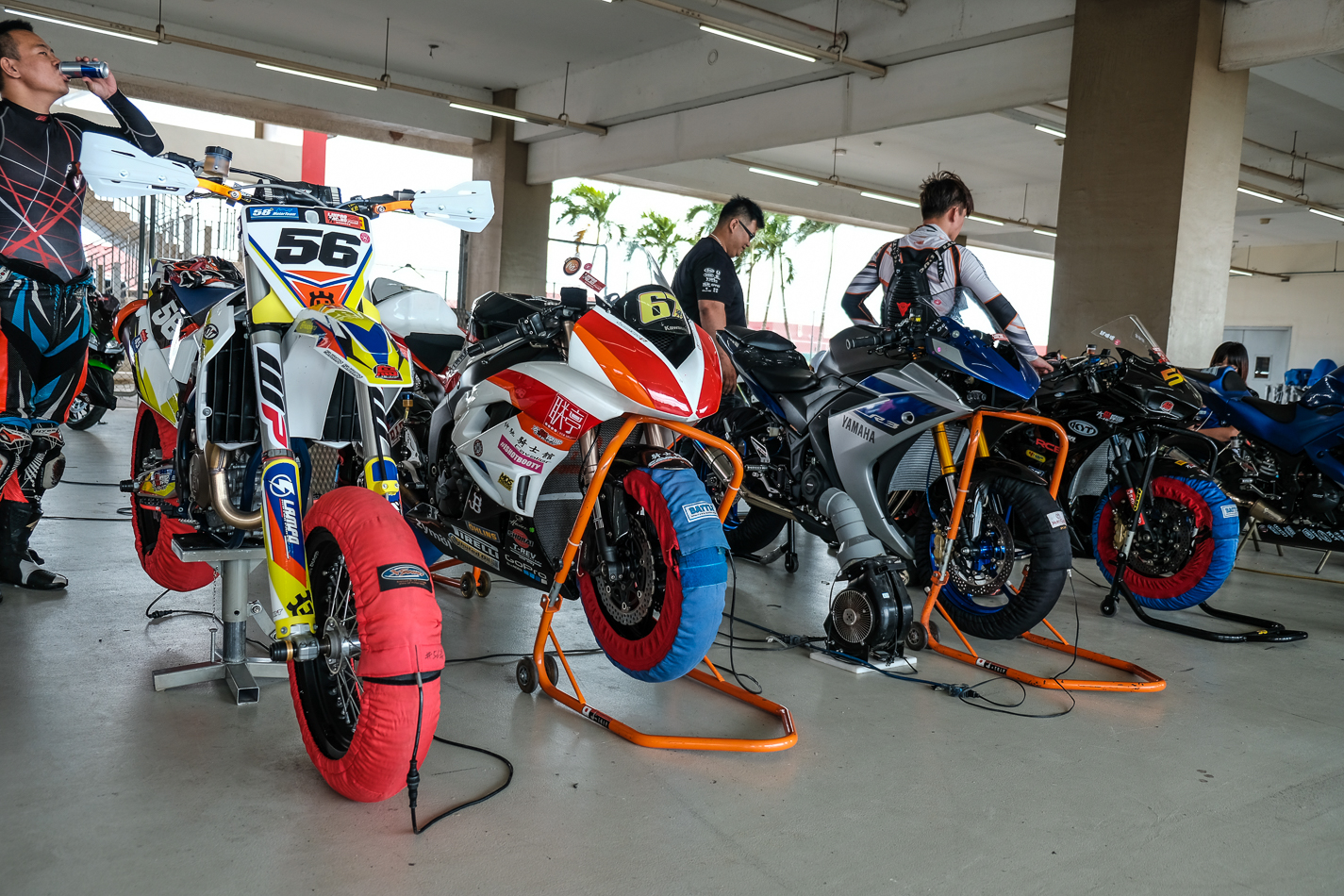 也有不少專業車隊選在麗寶卡丁賽道進行練習