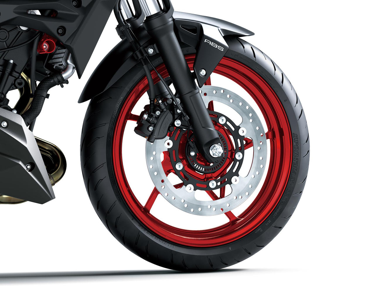 懸吊、煞車規格都沒有升級真的比較可惜