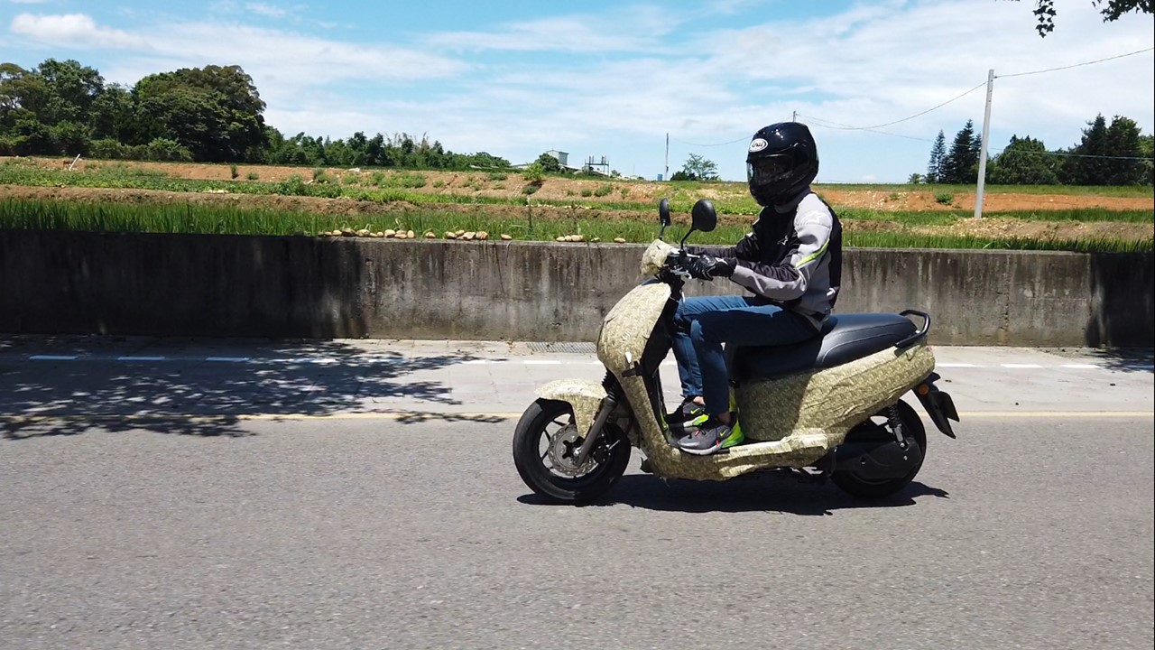 先前也曾有eReady測試車被捕獲