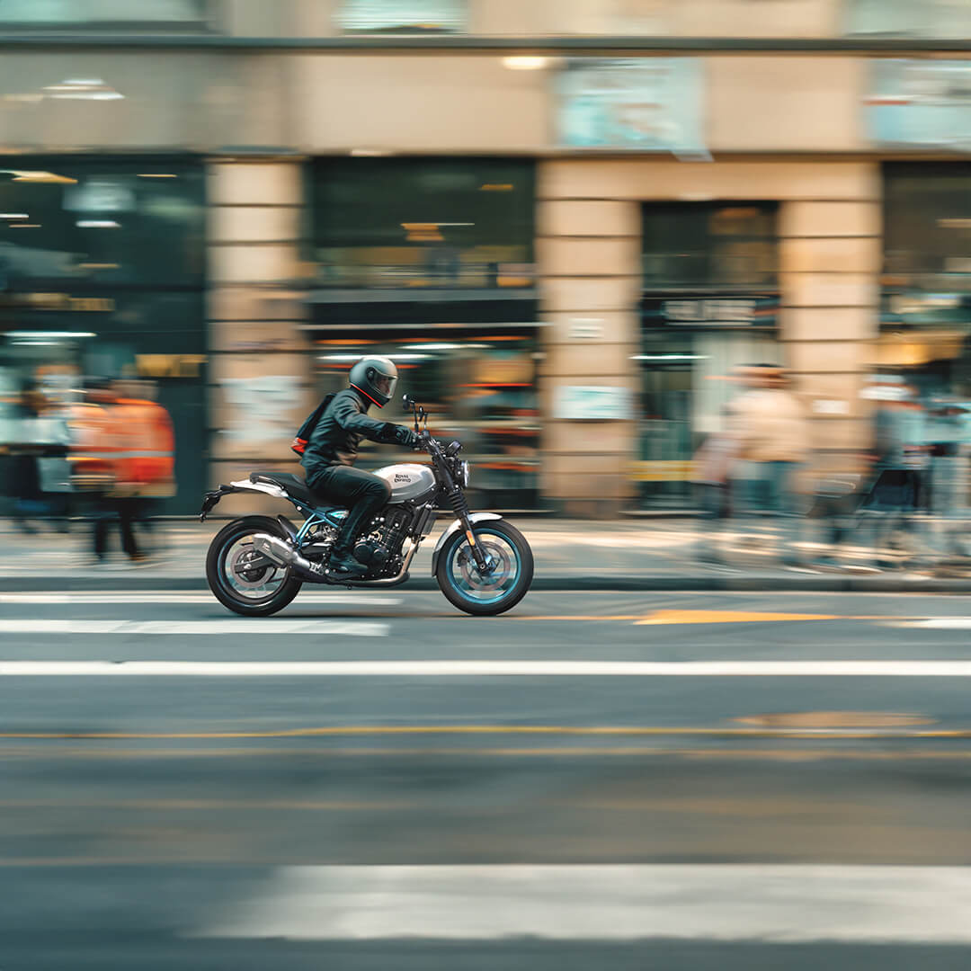 Royal Enfield Guerrilla 450 正式在海外發表
