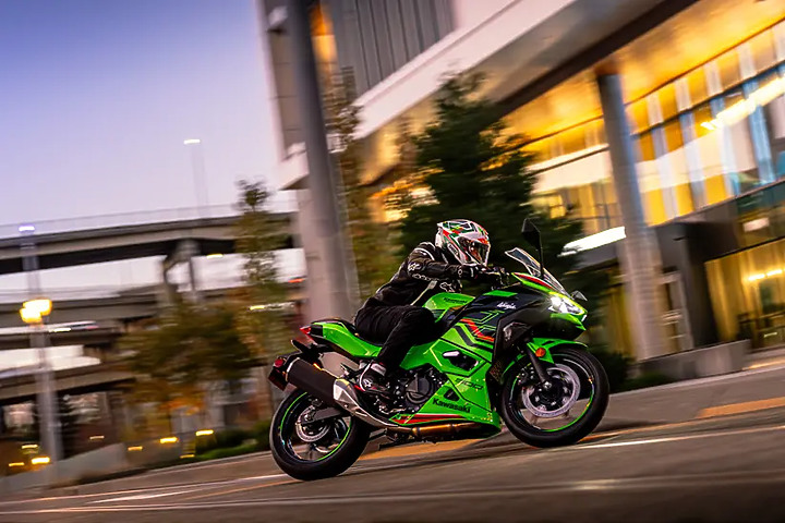 KAWASAKI全新推出的Ninja 500相當令人期待