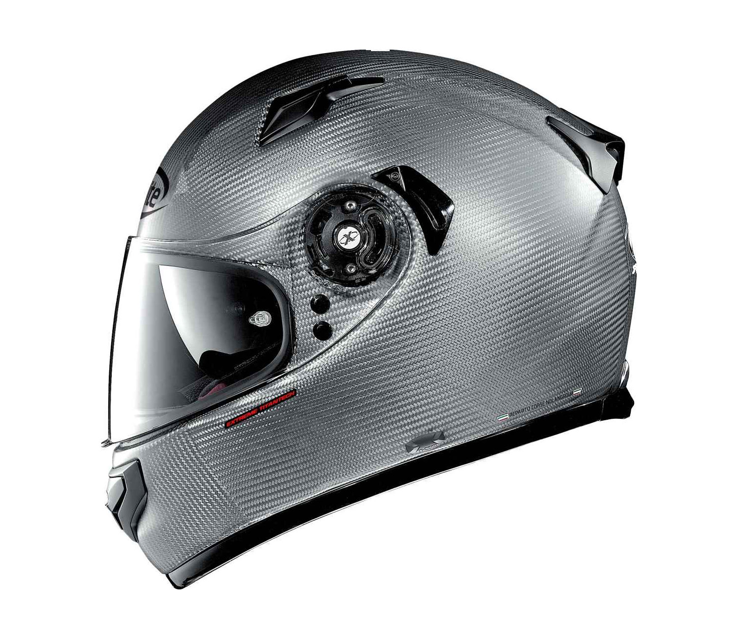 纖維具有鈦金屬塗層,可強化帽體結構增加安全性