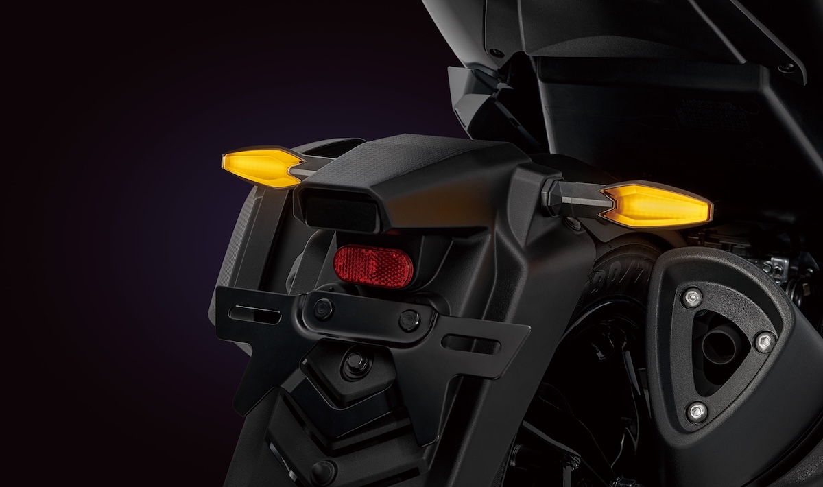 本次改款將後方向燈改為均光+流水動態,提供更清晰且美觀的辨識度