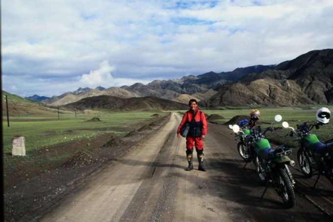 賀曾利隆先生從20歲開始騎車環遊世界，目前已經累積183萬公里的旅程，足跡遍布五大洲！