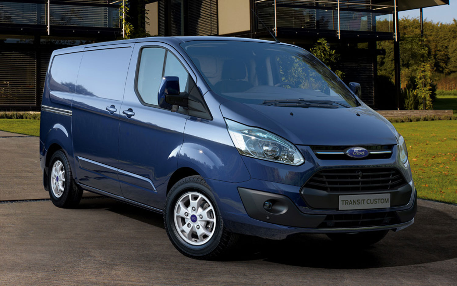 現型版FORD Transit