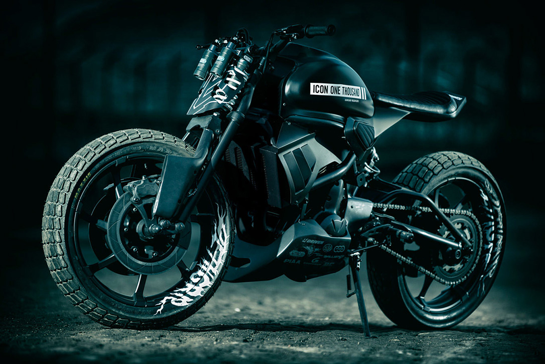 這輛外型帶有死神風格的Dethgrip，本尊其實是2015 Kawasaki Vulcan