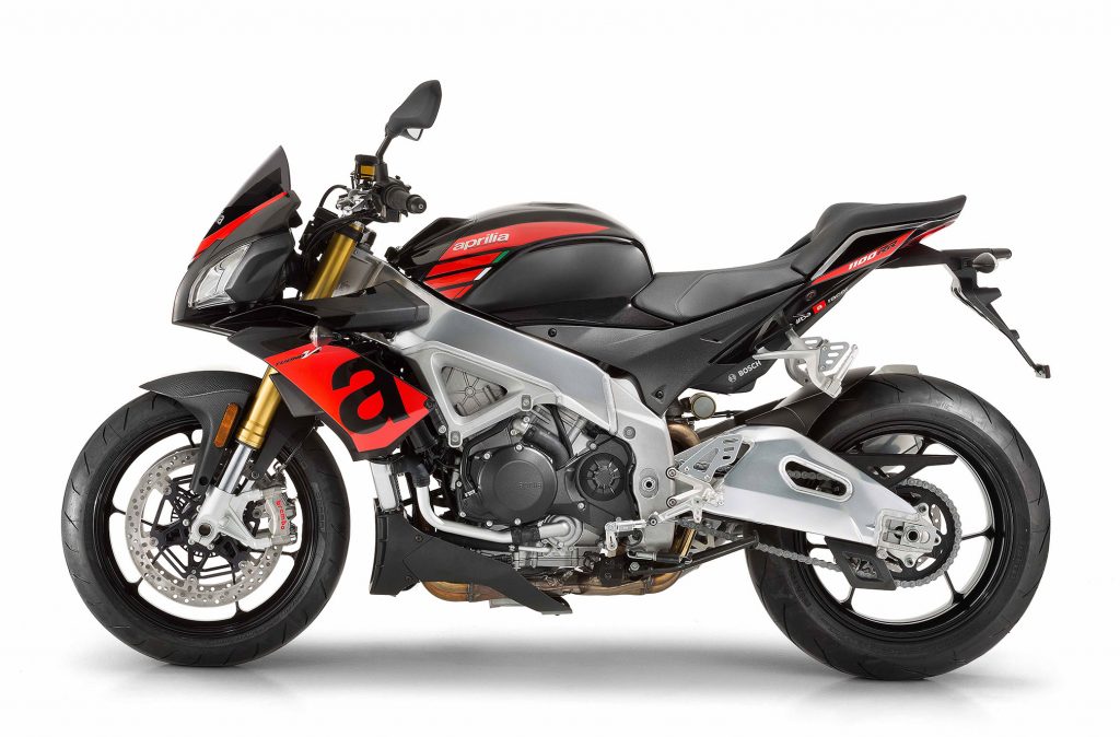 2018 APRILIA Tuono V4 1100RR不僅僅是一台稱職的最佳摩托車標準，同時，她也為所謂Best Stadard Class樹立了新的高度。
