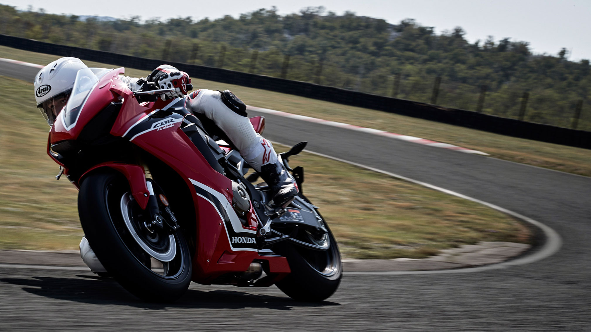 基於物理,目前實在很難實現具有零慣性力矩的Flat-Crank曲軸設計