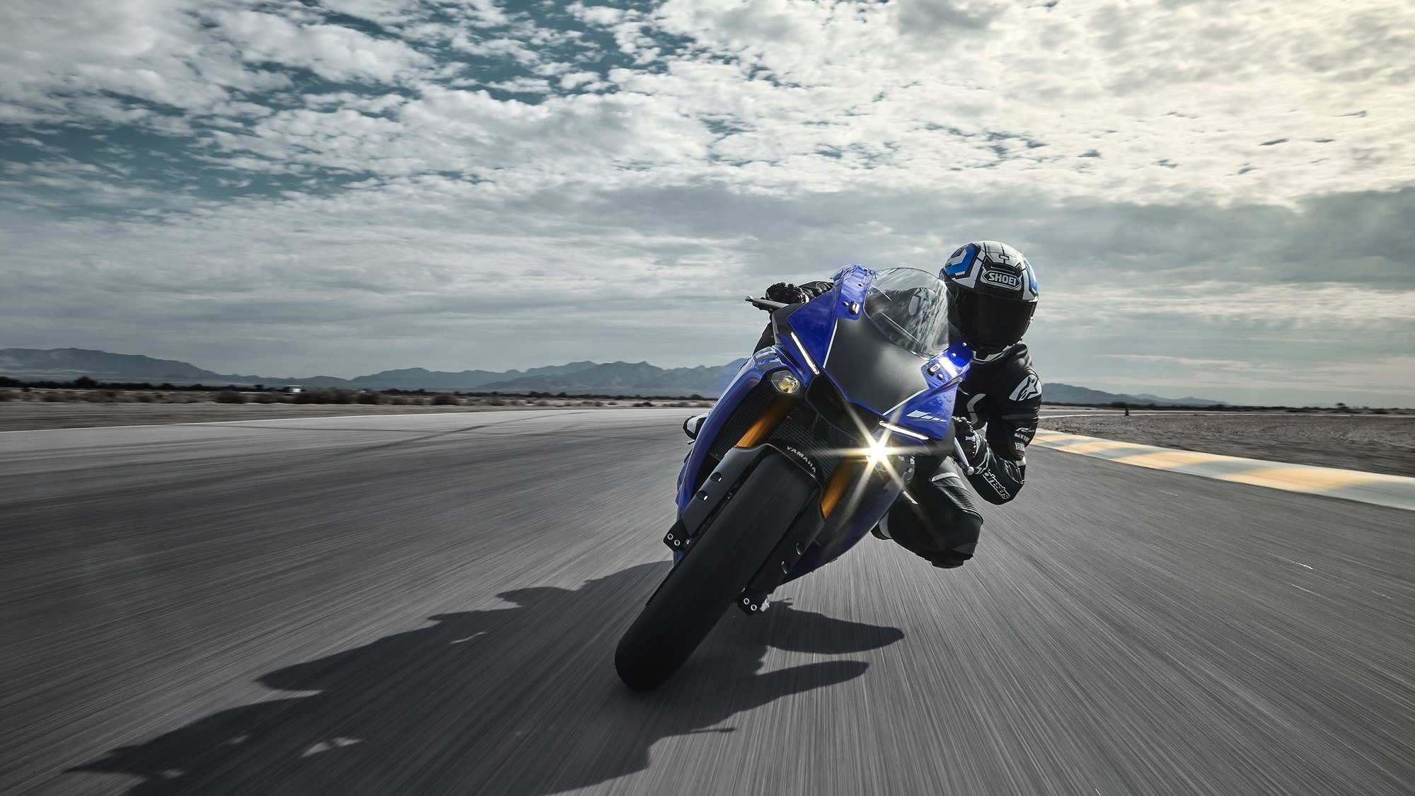 YAMAHA改用V4的話,勢必也會連帶影響市售車的銷售