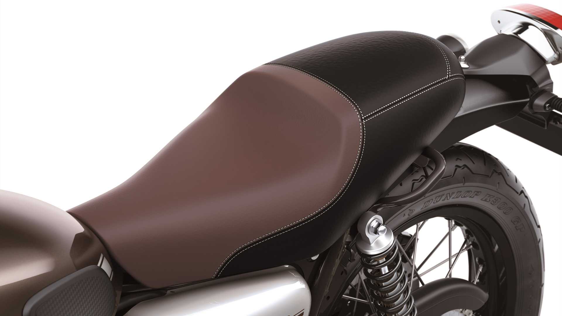 W800 Cafe也用上了雙色調的坐墊來打造出單座蓋的視覺效果