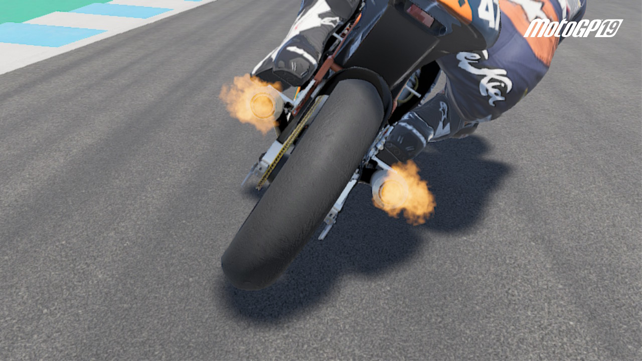 小小KTM 250也可以噴火！