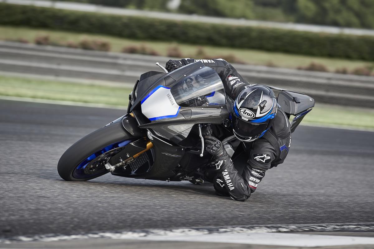 外媒傳出YZF-R1將停止針對EURO5+法規進行開發，意味著後續不再有道路合法版本可供購買