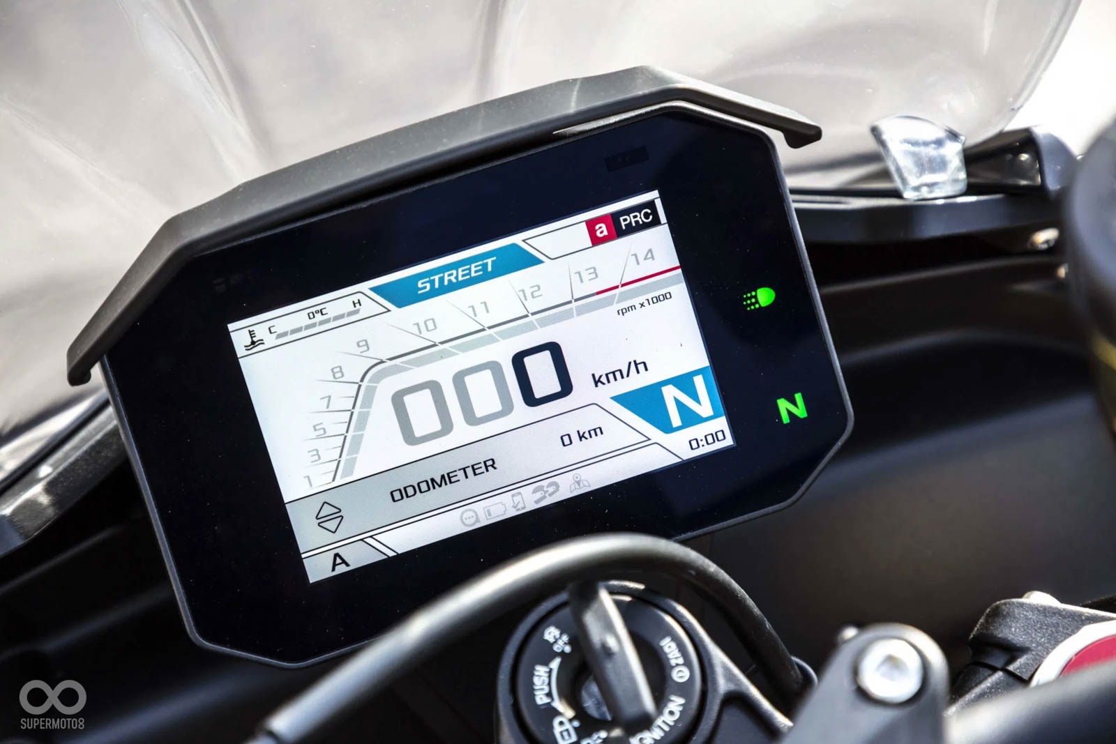 TFT全彩液晶儀表