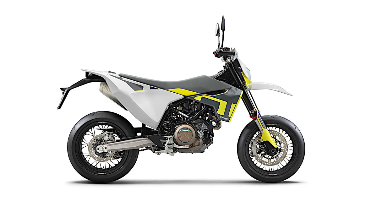 近年相當流行的水泥灰配色也在701 Supermoto上出現啦!