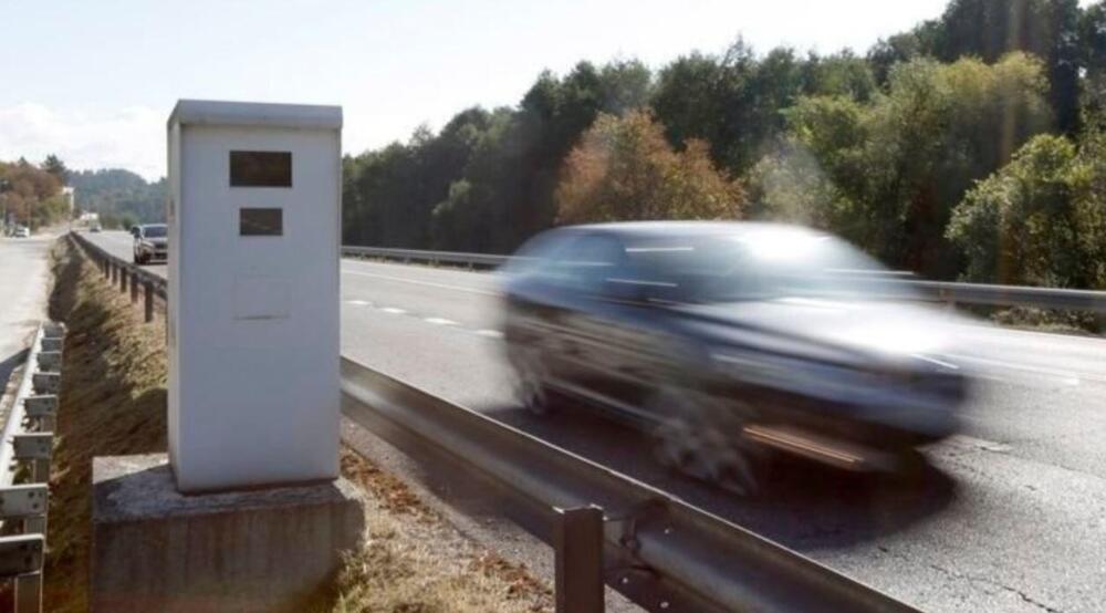 輔助雷達偵測將不會有警告標誌，藉此避免駕駛僥倖心態