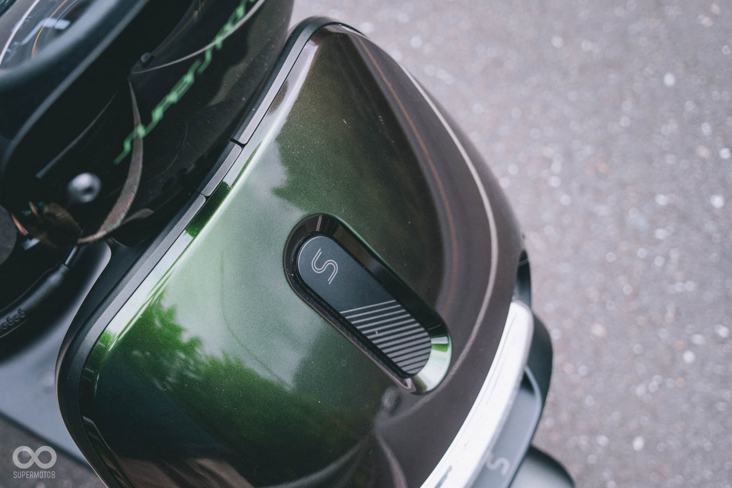 變色的前面板看起來質感更好