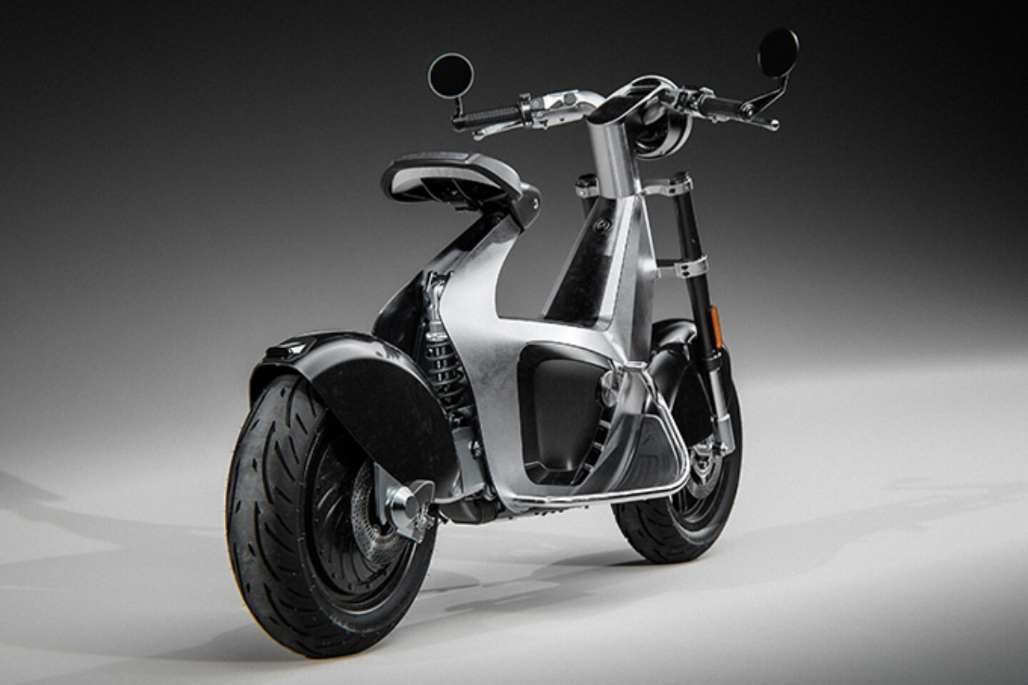 Stilride 1車架使用特別技術的一體成形打造