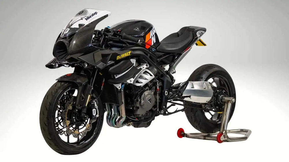 這輛400hp的渦輪增壓Triumph Speed Triple 1200 RR,你也有機會成為他的車主之一