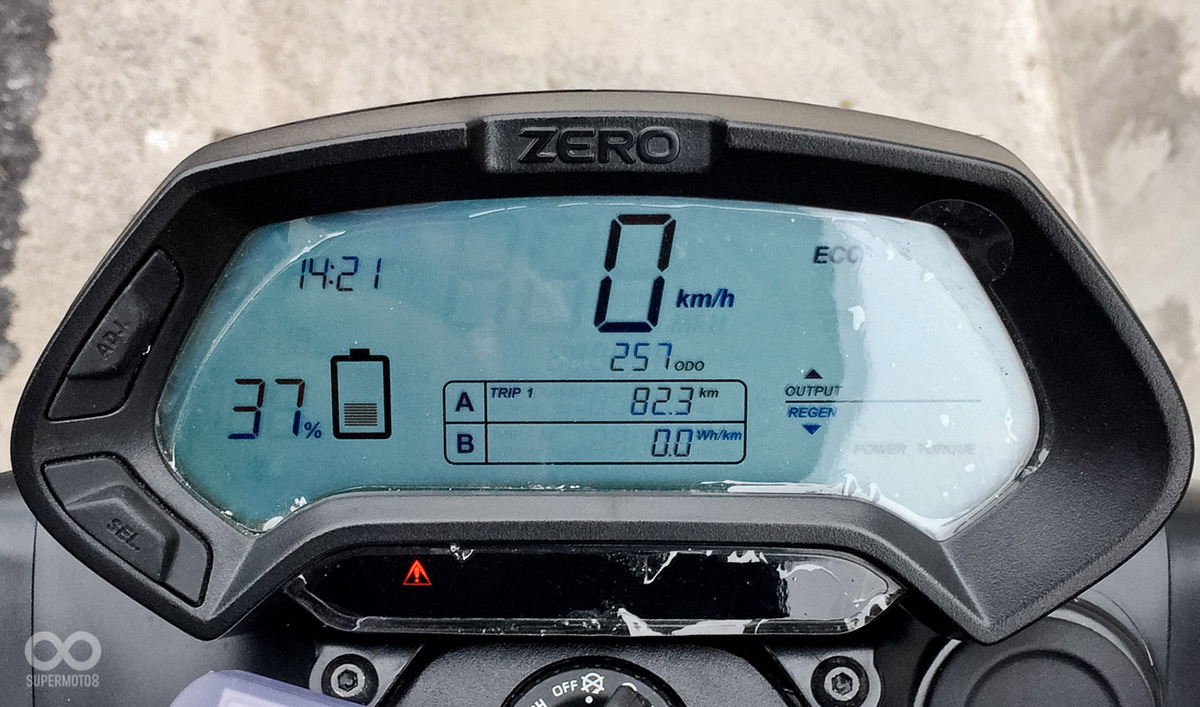 在往106縣道山路上時   已跑78km  電量剩37%