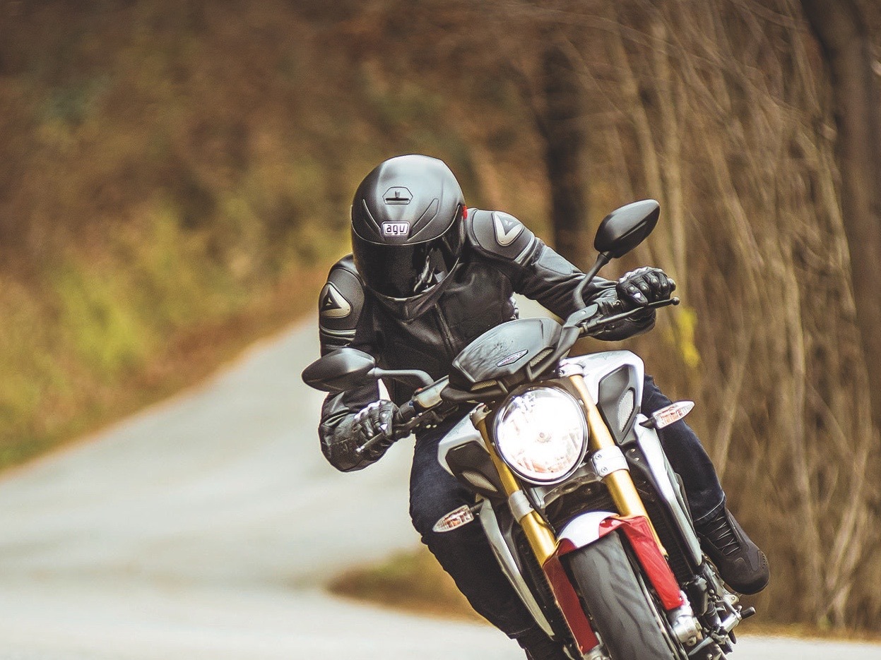 agv新一代中價位帽款主力產品K-5為運動休旅設定帽款，官方還為它製作了專屬產品網站，對它寄予的厚望可見一斑。