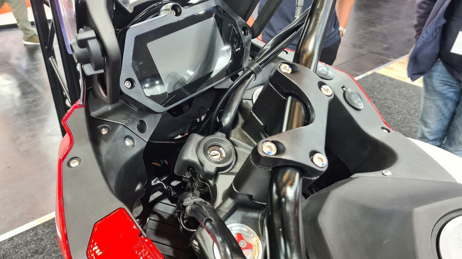 TFT液晶儀表是新世代車款不可或缺的配備之一