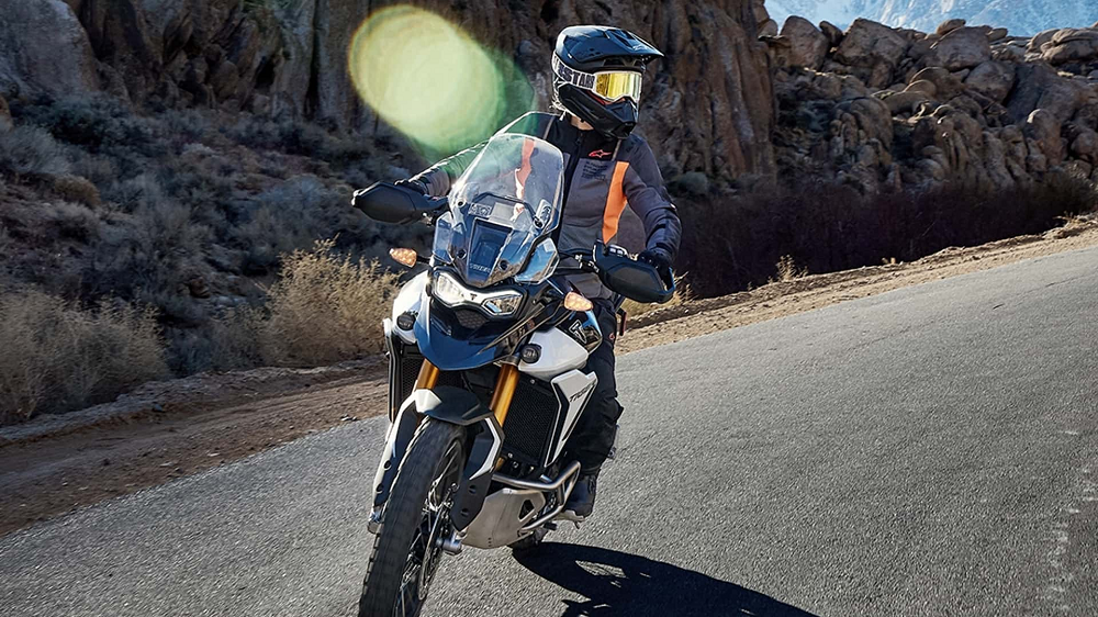 Stella ST-2 Air和ST-2 Air售價更加親民,但也提供了相當優異的防護性