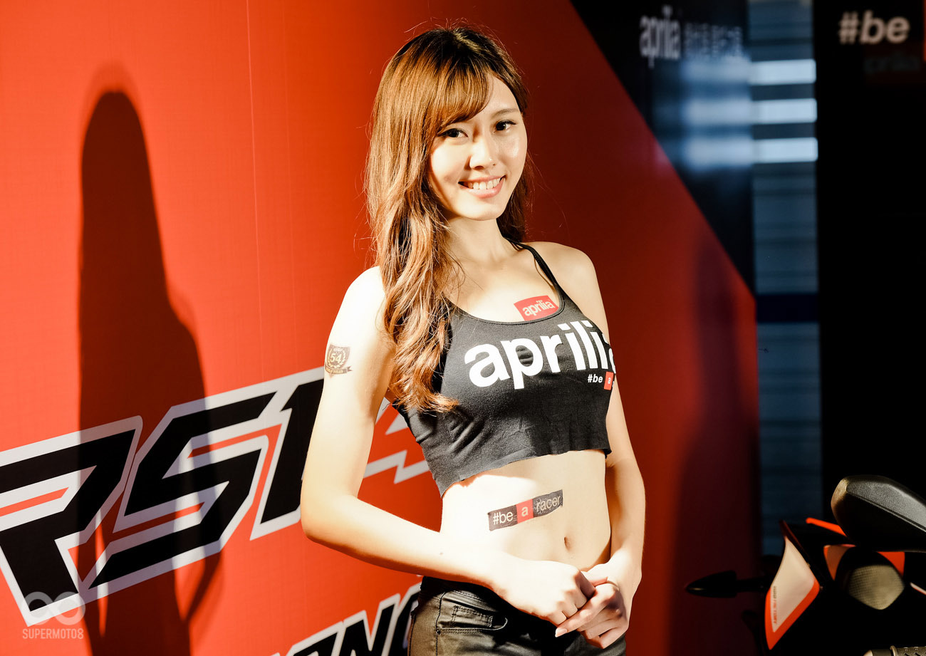 Aprilia 美麗的女郎