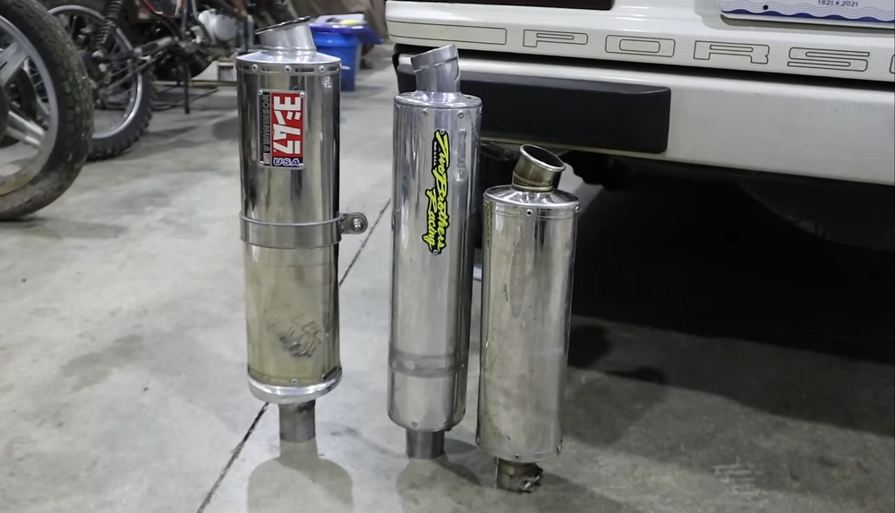 Brick House Builds準備了三間不同廠牌的排氣管,進行連續的測試