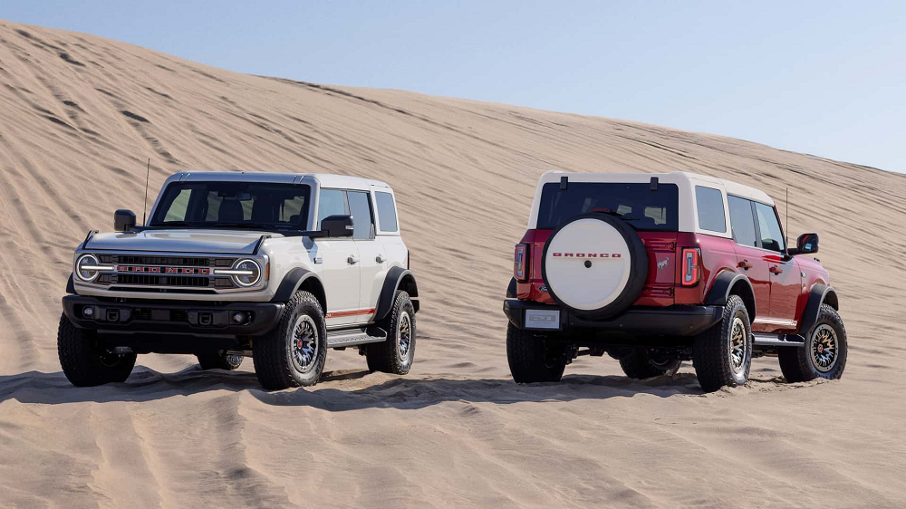 除了性能擁有兩種可以選擇外，塗裝也有兩種可以自行挑選