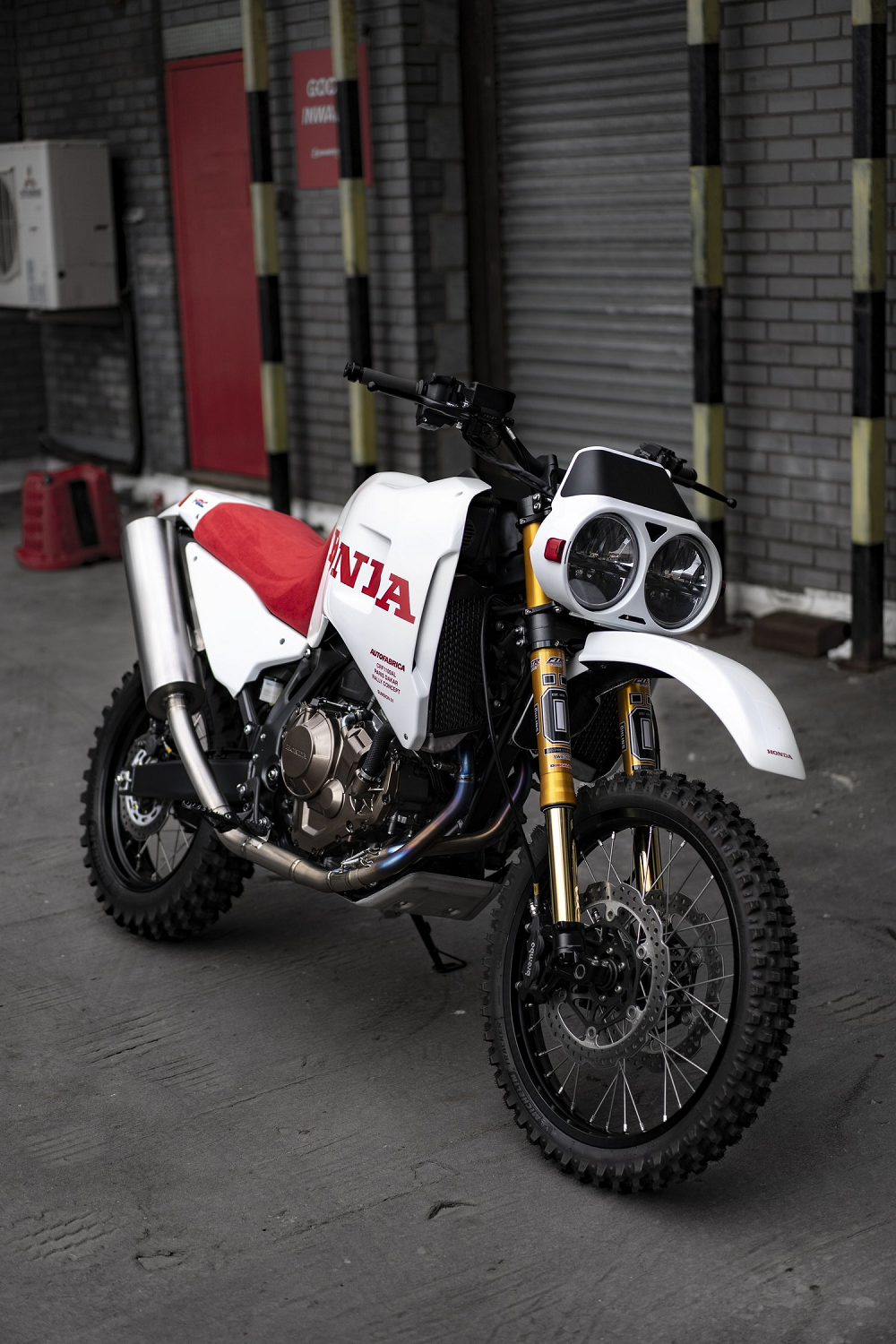 Autofabrica推出的Type 22作品,為現代的Honda CRF1100L帶來了全新的避震器和卡鉗組
