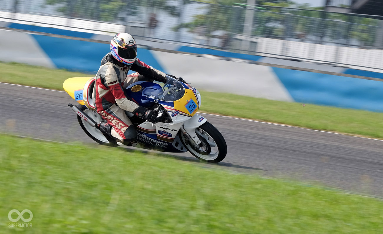 2T經典車款 NSRsp 250也出現在場上