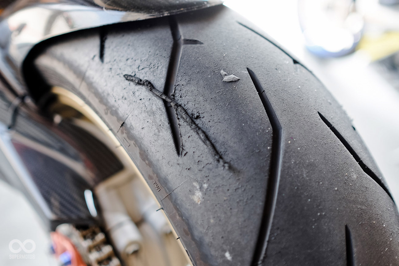 看看這條融出的巨大胎削，感覺的出來場上的熱血