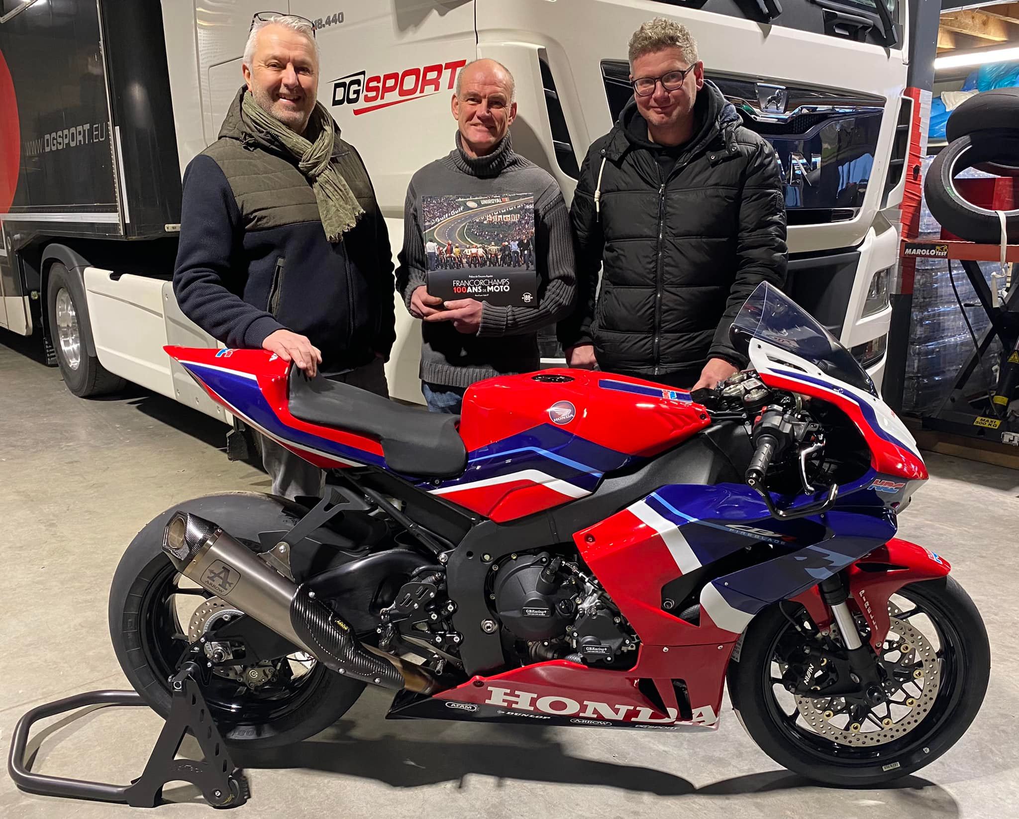 DG Sports找來FIM耐久賽事技師總監Mario Kupper攜手打造HONDA CBR1000RR-R SPA 100th紀念版