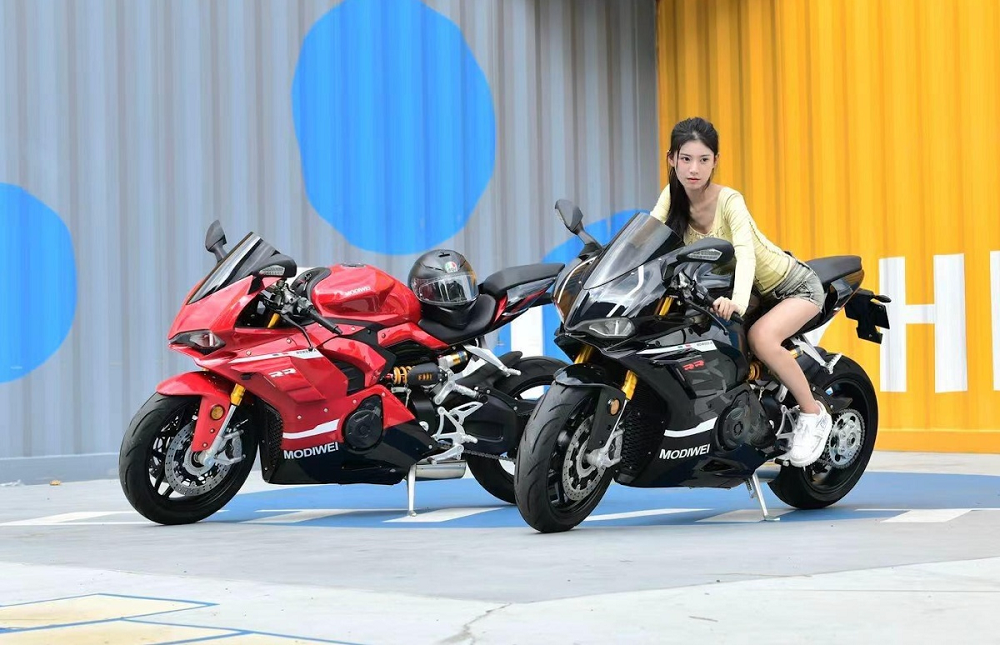 Modiwei 800 RR開出了17萬有找的價格,相信對喜歡Panigale 1299的車迷們來說有著相當大的吸引力