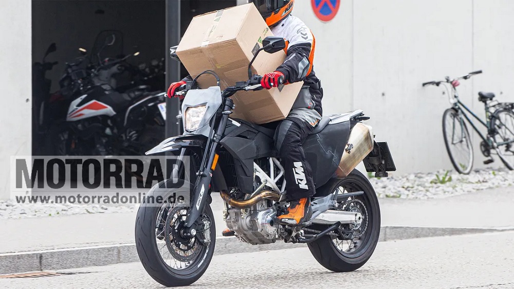 如果新年式的KTM 690 SMC R和690 Enduro R未來有機會進入台灣,KTM車迷們一定要把握時間下訂