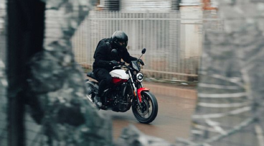 輕檔車級距的復古街車最近多了一個新選擇,RSS Street 125 naked