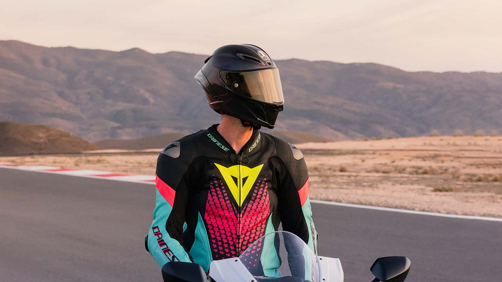 更新後的Pista GP RR通過了嚴格的安全標準，讓你也可以直接帶他下賽道使用