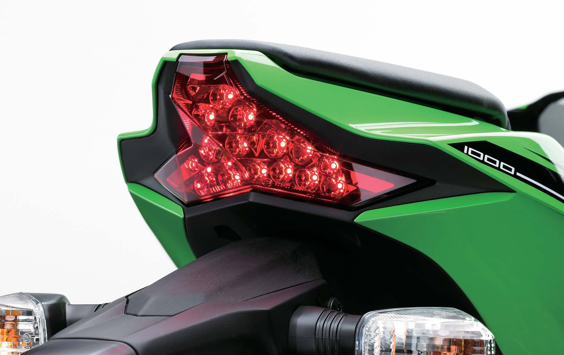 尾燈的設計比起上代更立體有個性