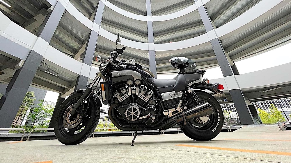 只需要透過12V的電力即可使用，意味著你可以透過車上的電瓶直接供電